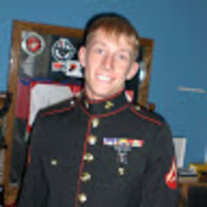 Meet your Posher, Dustin